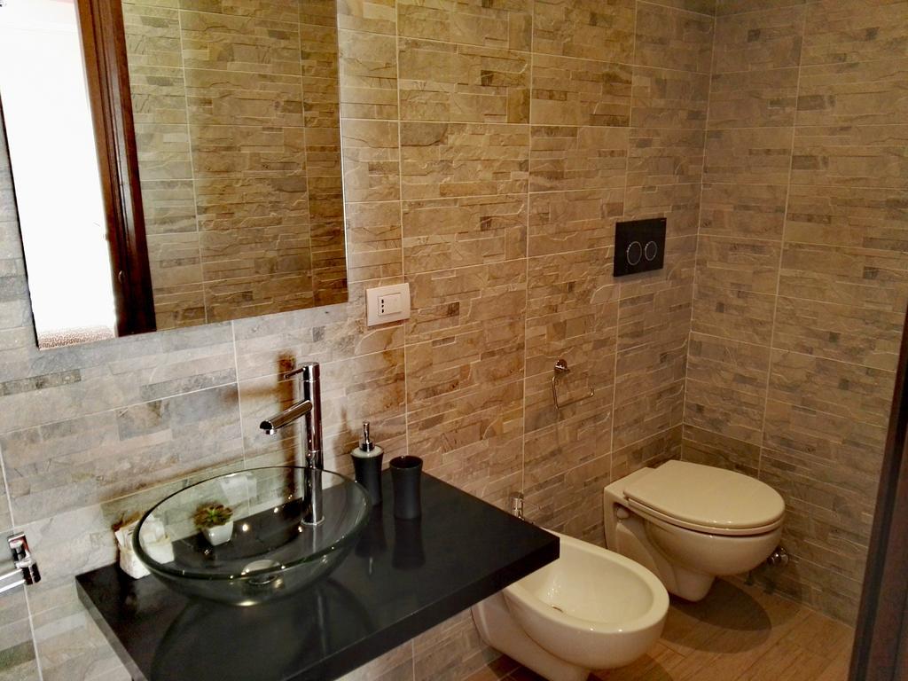 Tolli Hotel Рим Екстериор снимка
